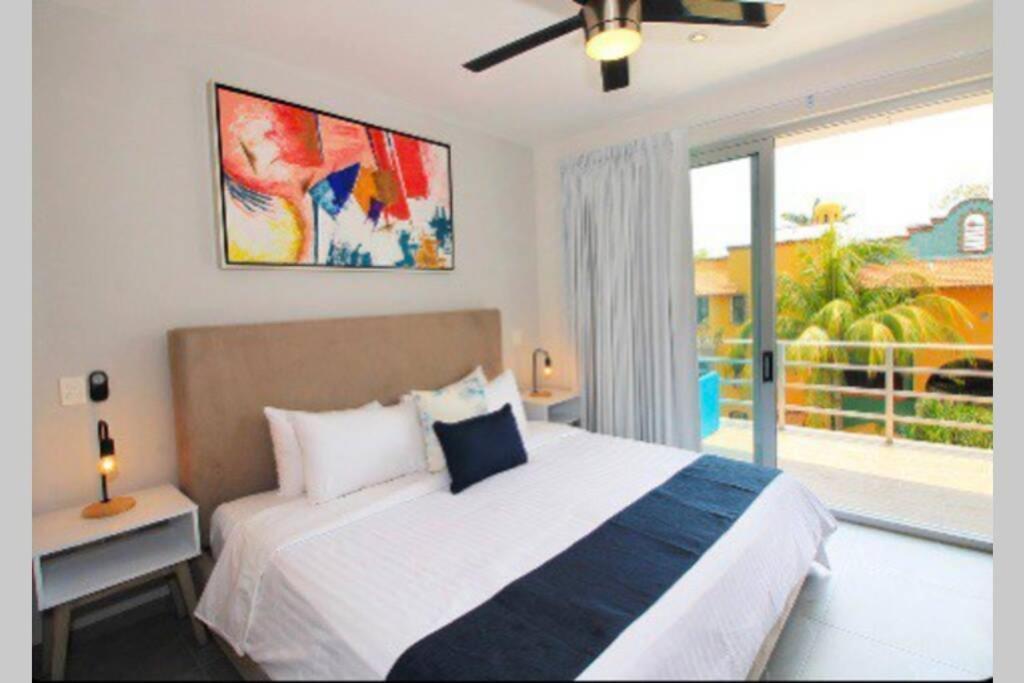Playa Sirena In Playa Del Carmen, Mexico Apartment *