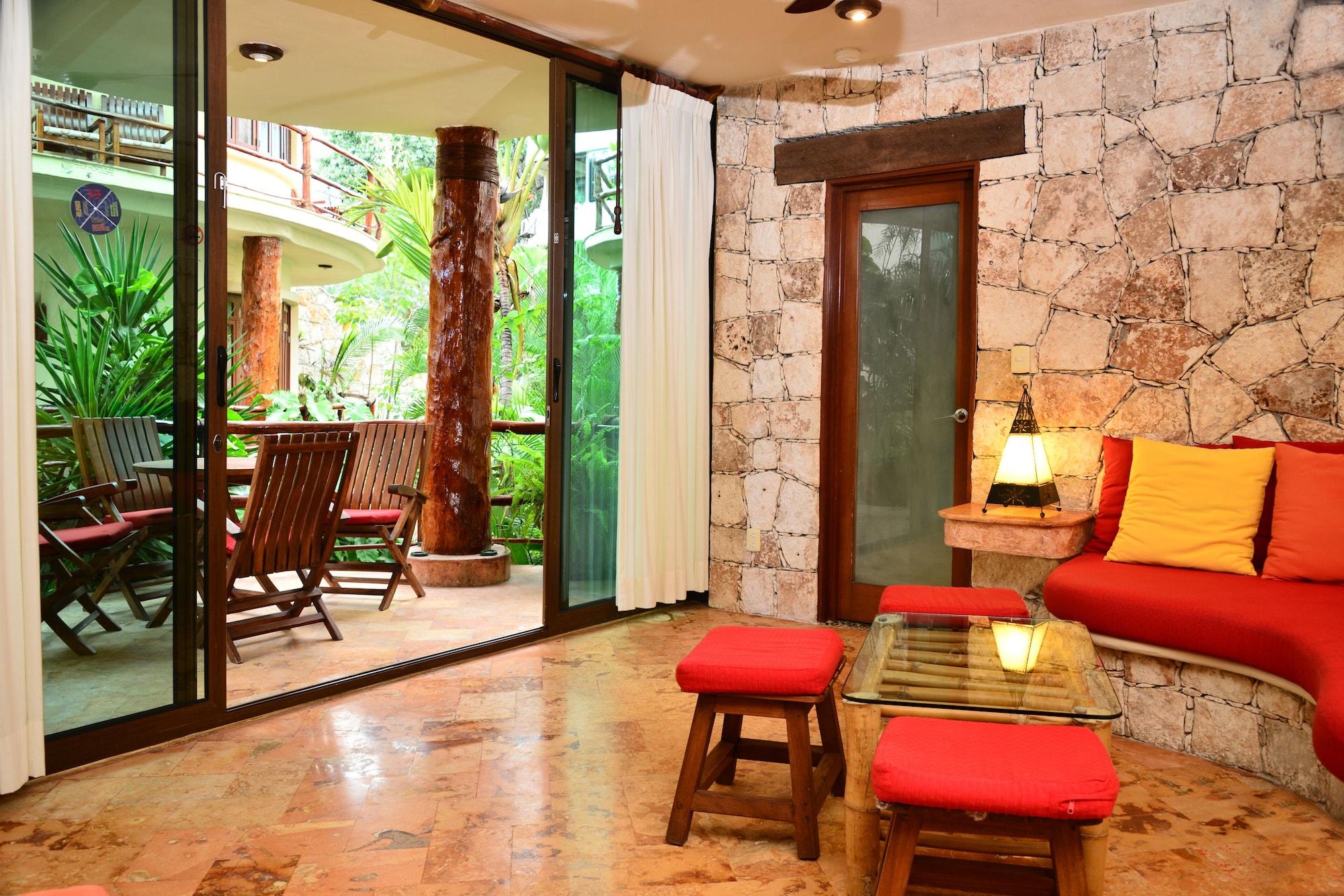 Hotel Sacbe Hotel&beach Club 3*
