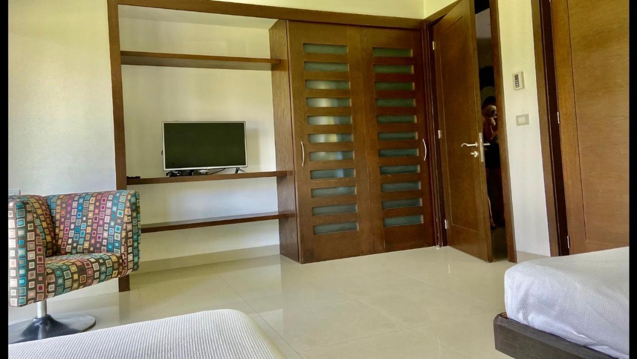 Impecable Y Lujoso Departamento Frente Al Mar En Mareazul Del Club De Golf Corasol Apartment Playa del Carmen