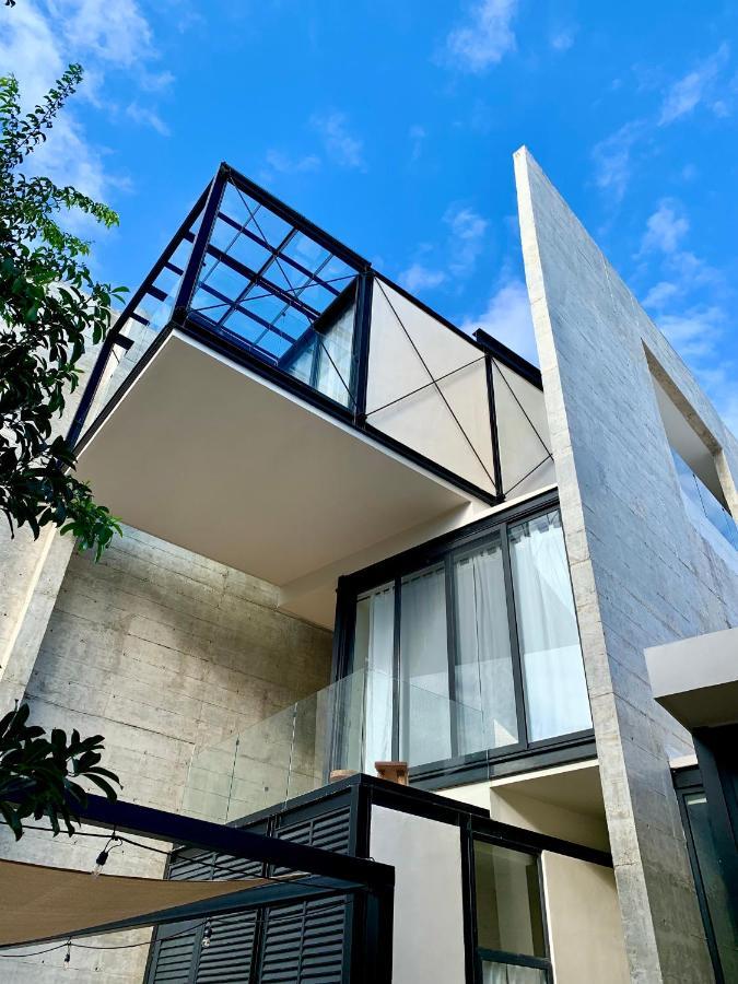 Biệt thự Glass Jungle With Amazing Views -10 Min Dt *