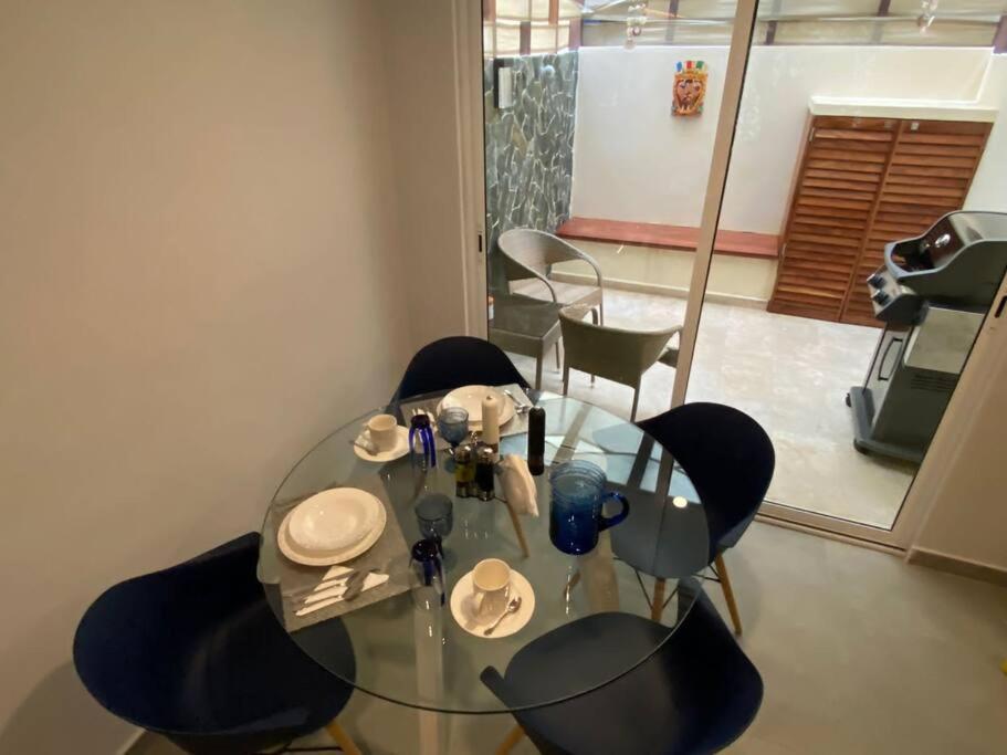 Gorgeous Duplex Mamitas Jacuzzi 3bd Lock-out Apartment Playa del Carmen