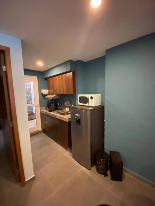 Gorgeous Duplex Mamitas Jacuzzi 3bd Lock-out Apartment *