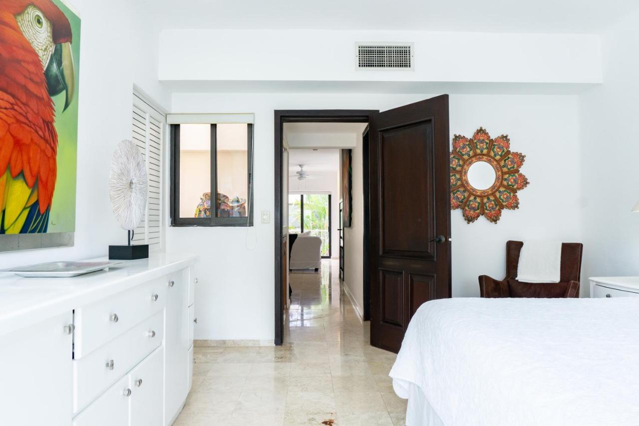 Royal Palms 8 Apartment *