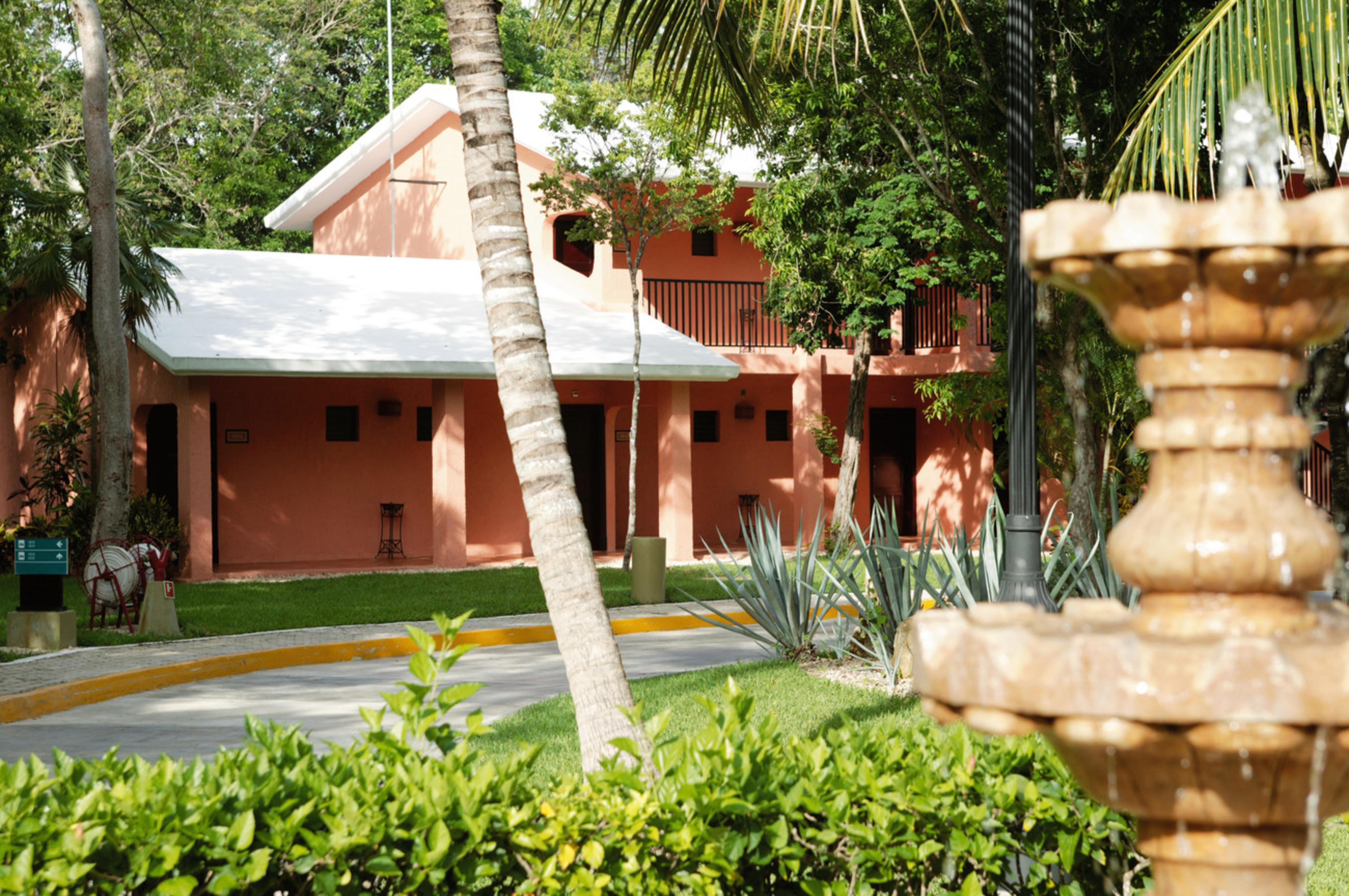 Riu Lupita Khách sạn 5*