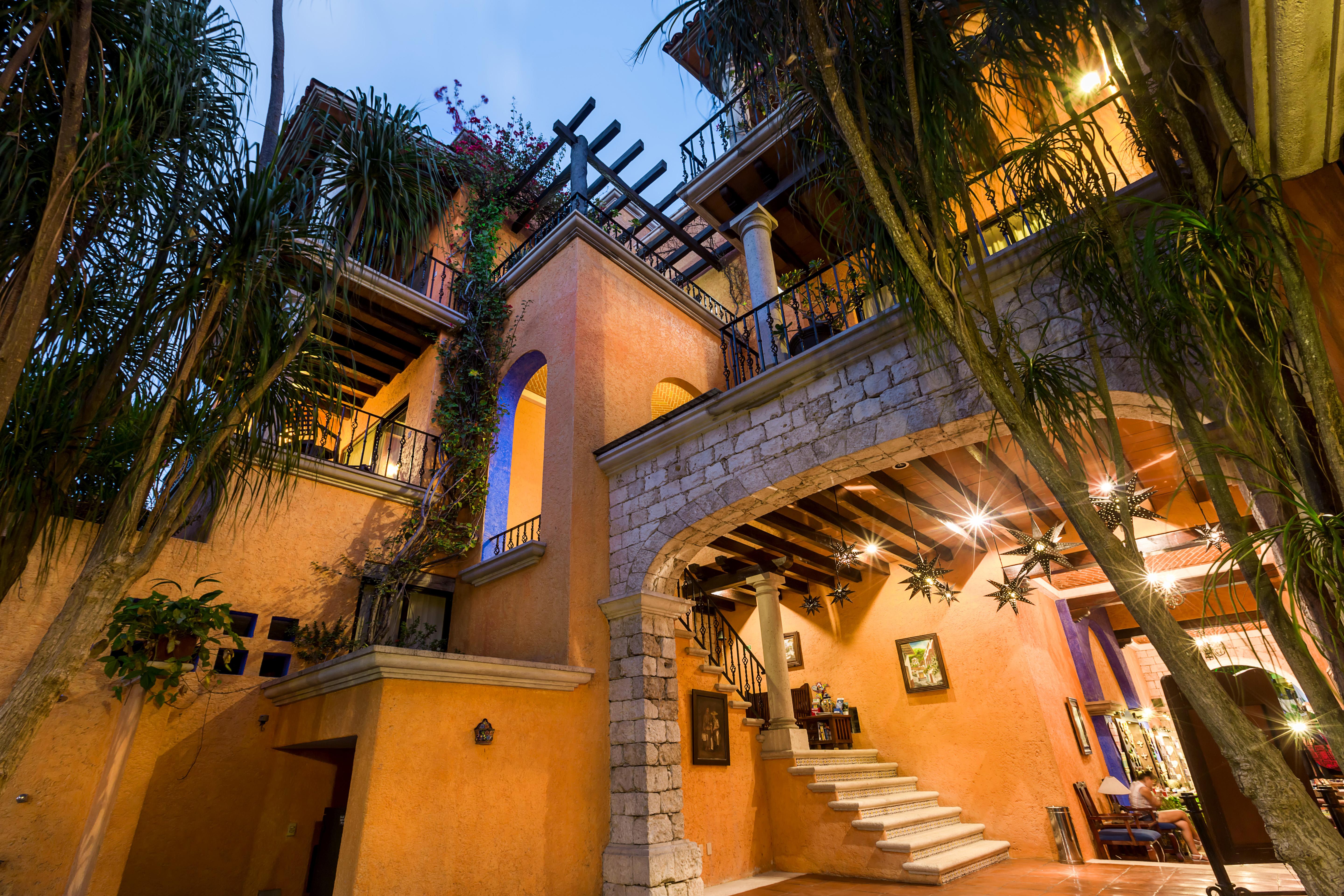 Lunata - 5th Avenue (adults Only)