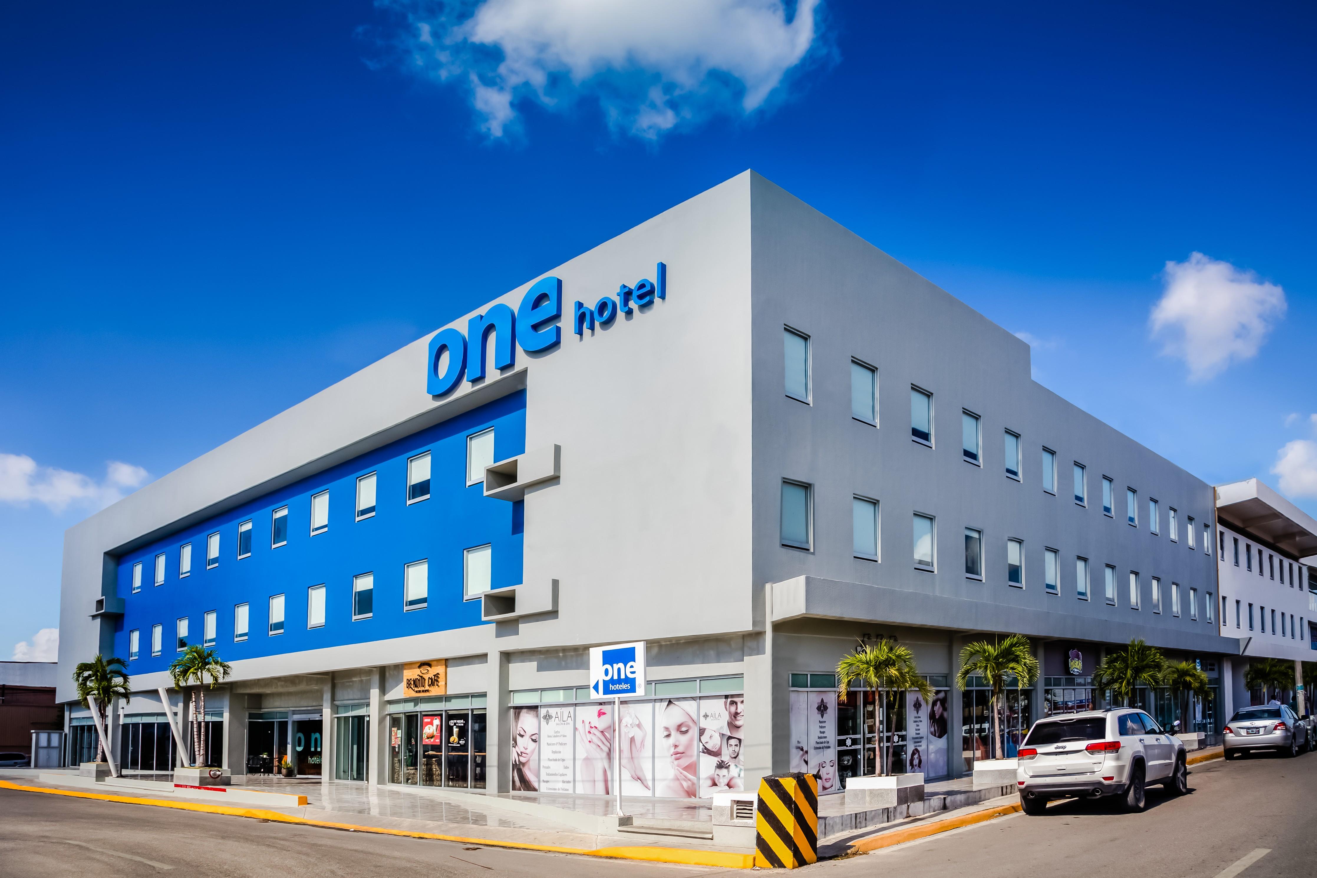 One Khách sạn