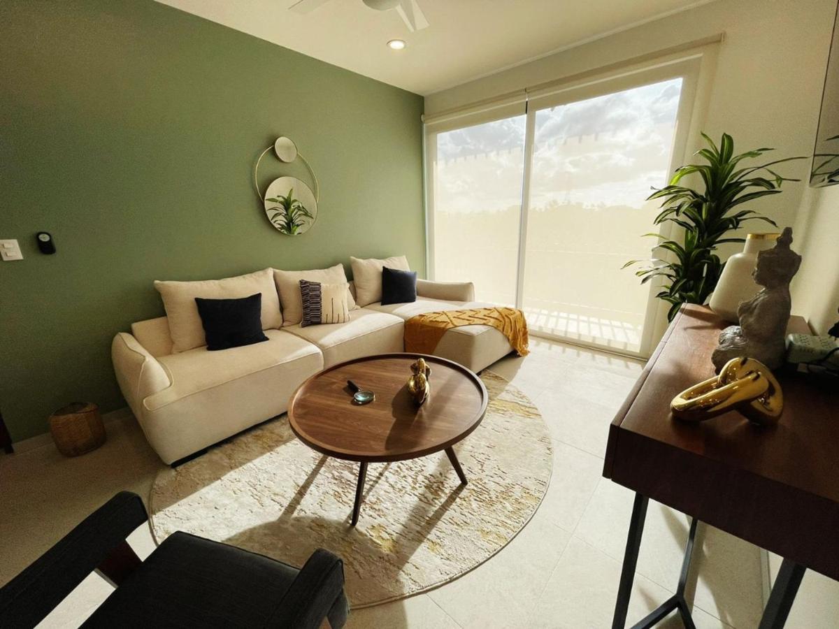 Urban Towers - Brand New Contemporary In Downtown Khách sạn hẻo lánh *