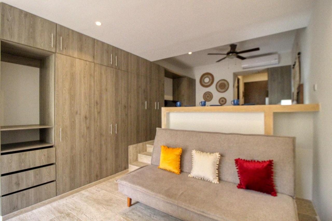 Syrena 503 Hotel