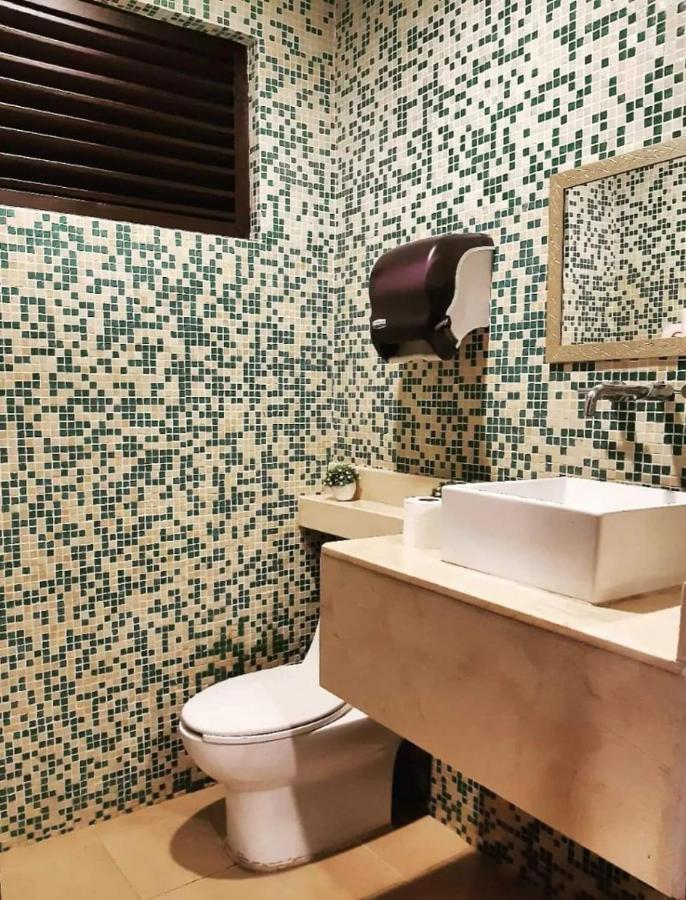 Segovia Khách sạn 4*