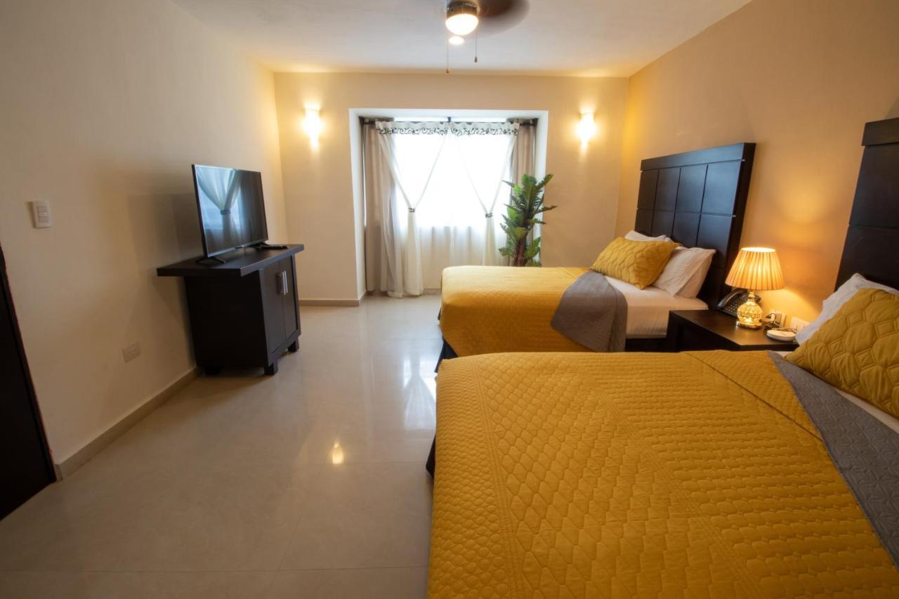 Khách sạn Segovia Playa del Carmen