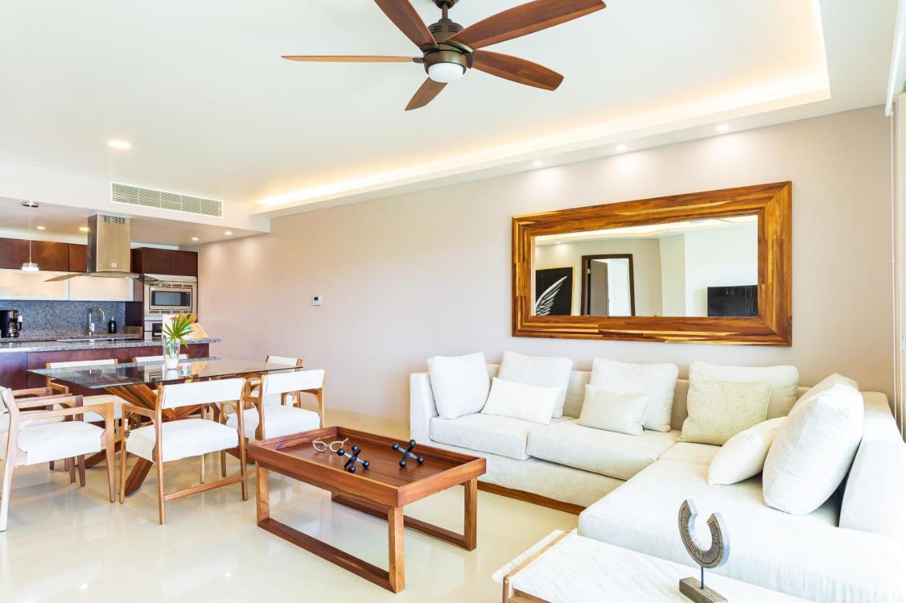 Apartment Casa Brisas Apts *