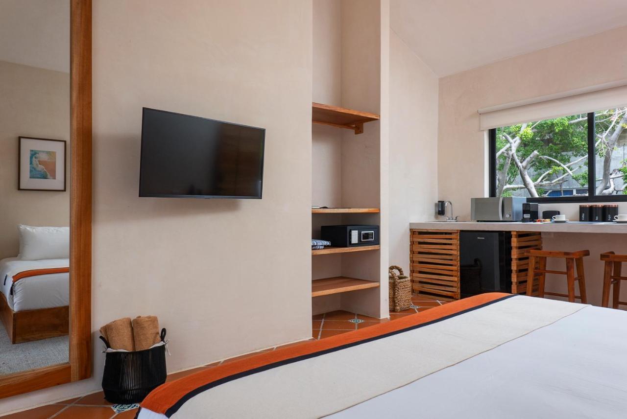 Hotel Aalada *