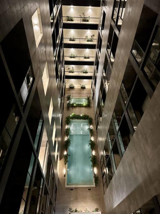Pool View / Rooftop Pool, Jacuzzi, Gym & Bar Apartment Playa del Carmen