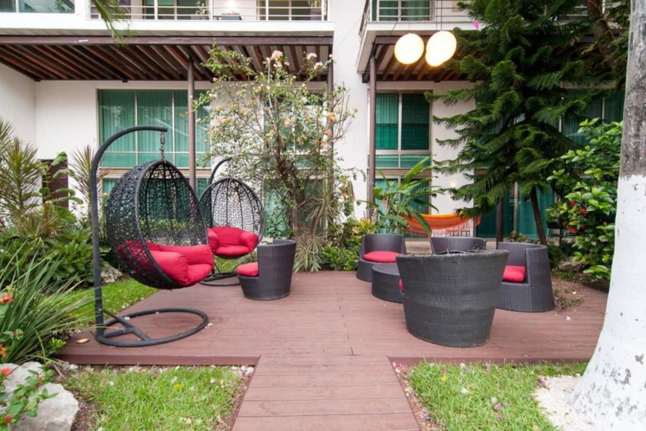 Luxurious & In Playa Steps From The *
