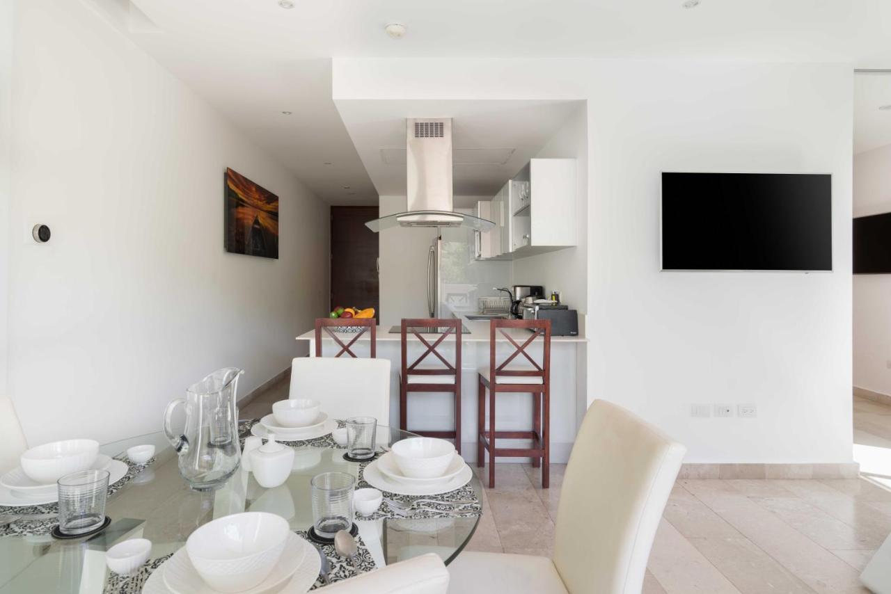 Apartment Mexication Bliss: Stylish Playa Getaway