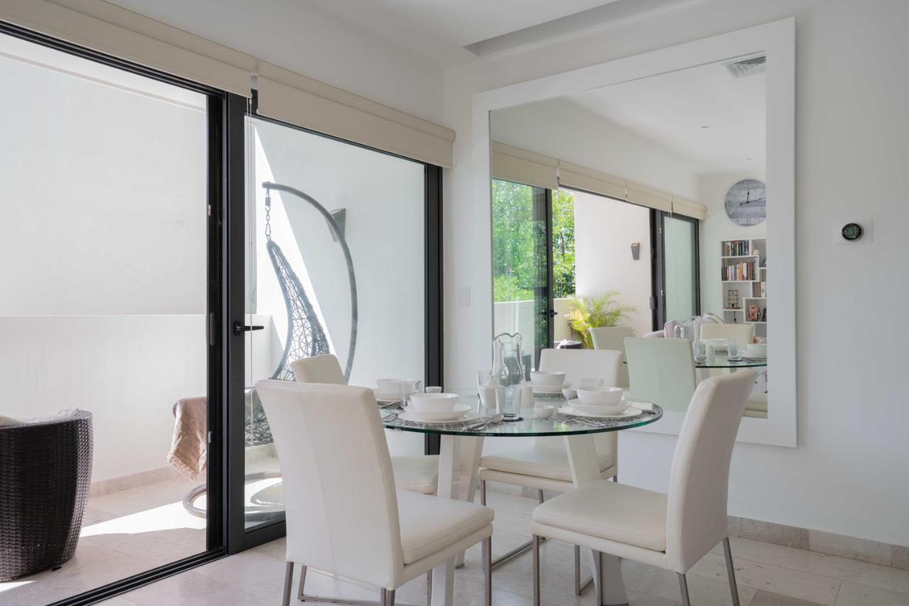 Apartment Mexication Bliss: Stylish Playa Getaway