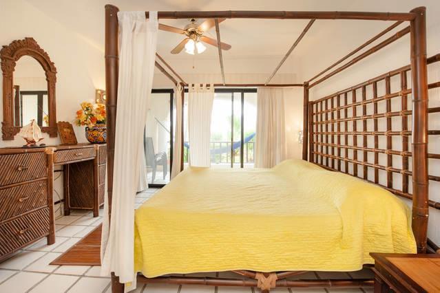 Xaman Ha Aparthotel 3*