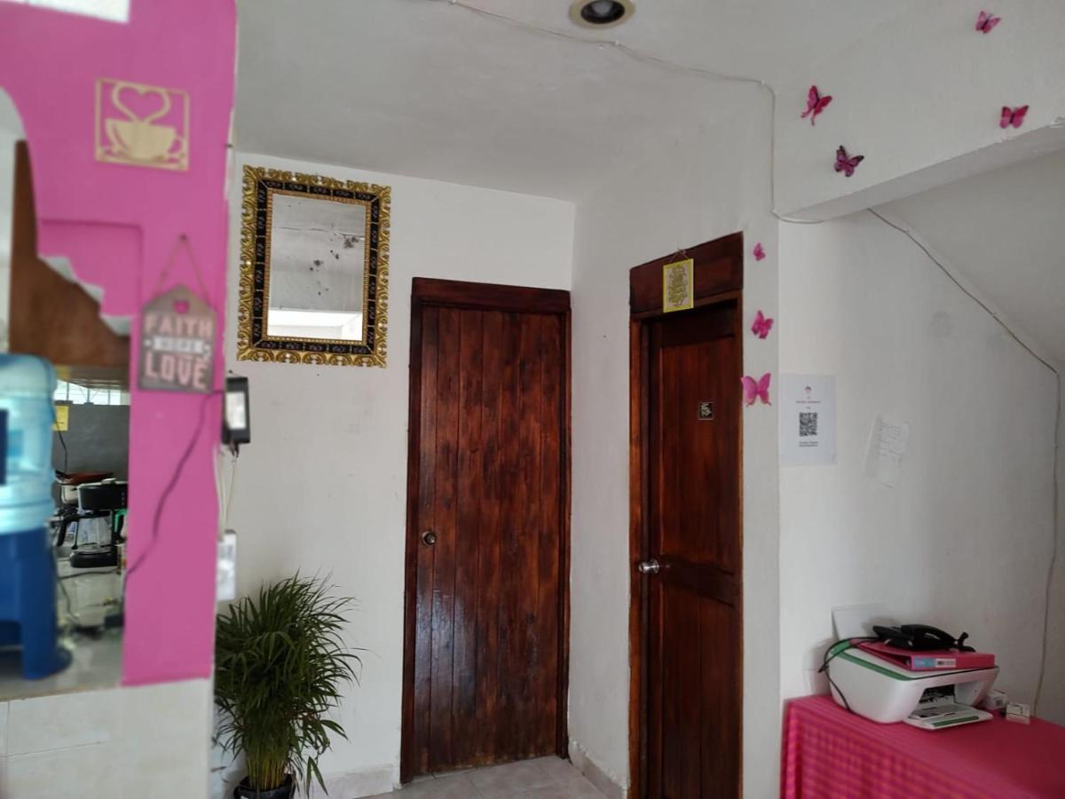 Casa Bugambilias Playa Bed and breakfast