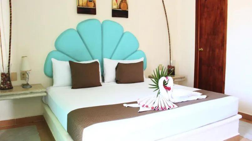 Khách sạn Clara 5th Avenue Playa del Carmen