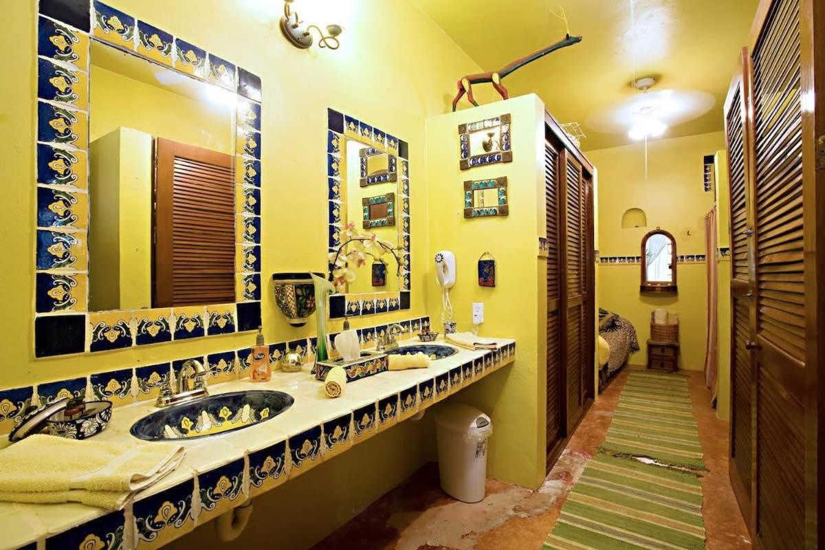 Unique Mexican Villa! Plunge Pool, Ocean Views Ferienhaus