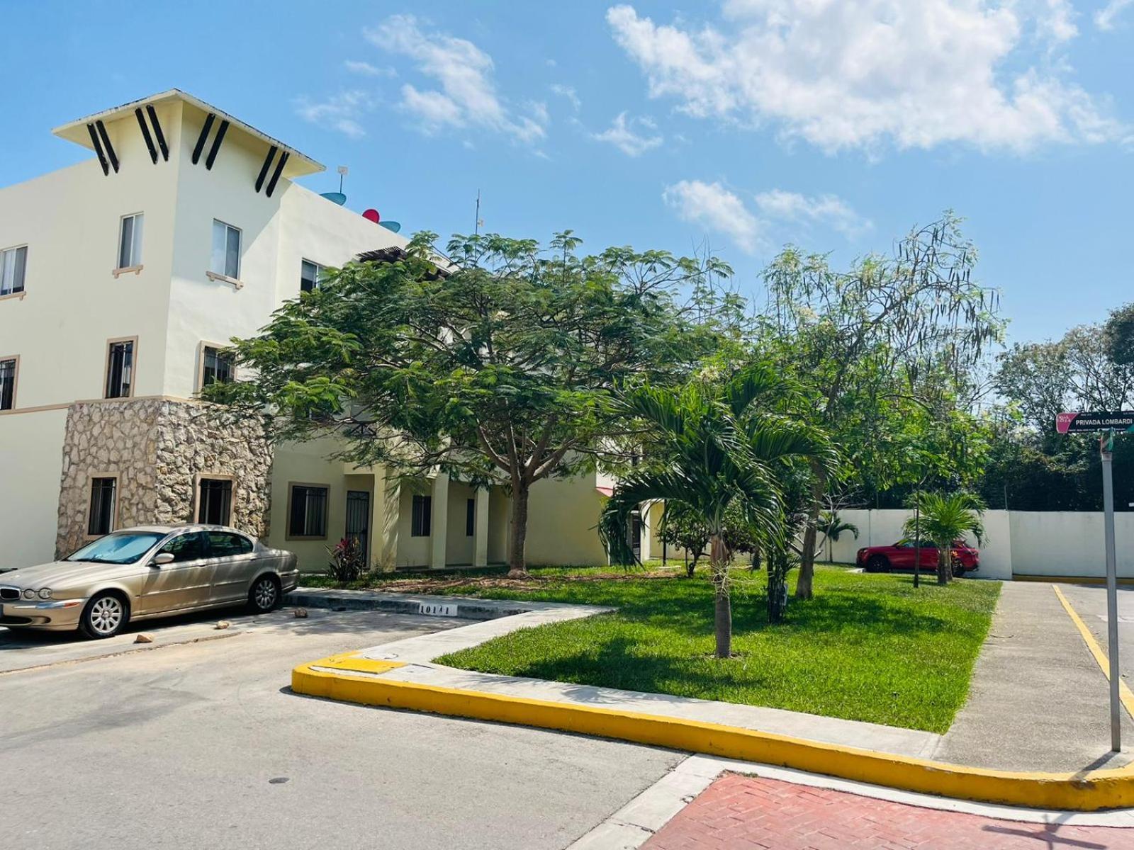 Amplio De 2 En Playa del Carmen
