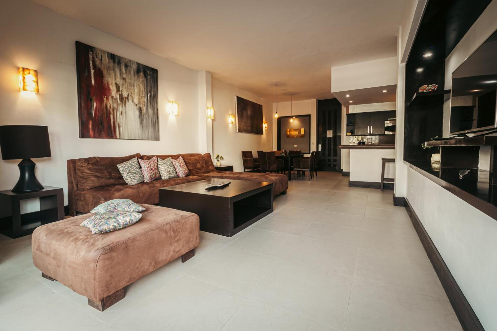 Aldea Thai Apartment *