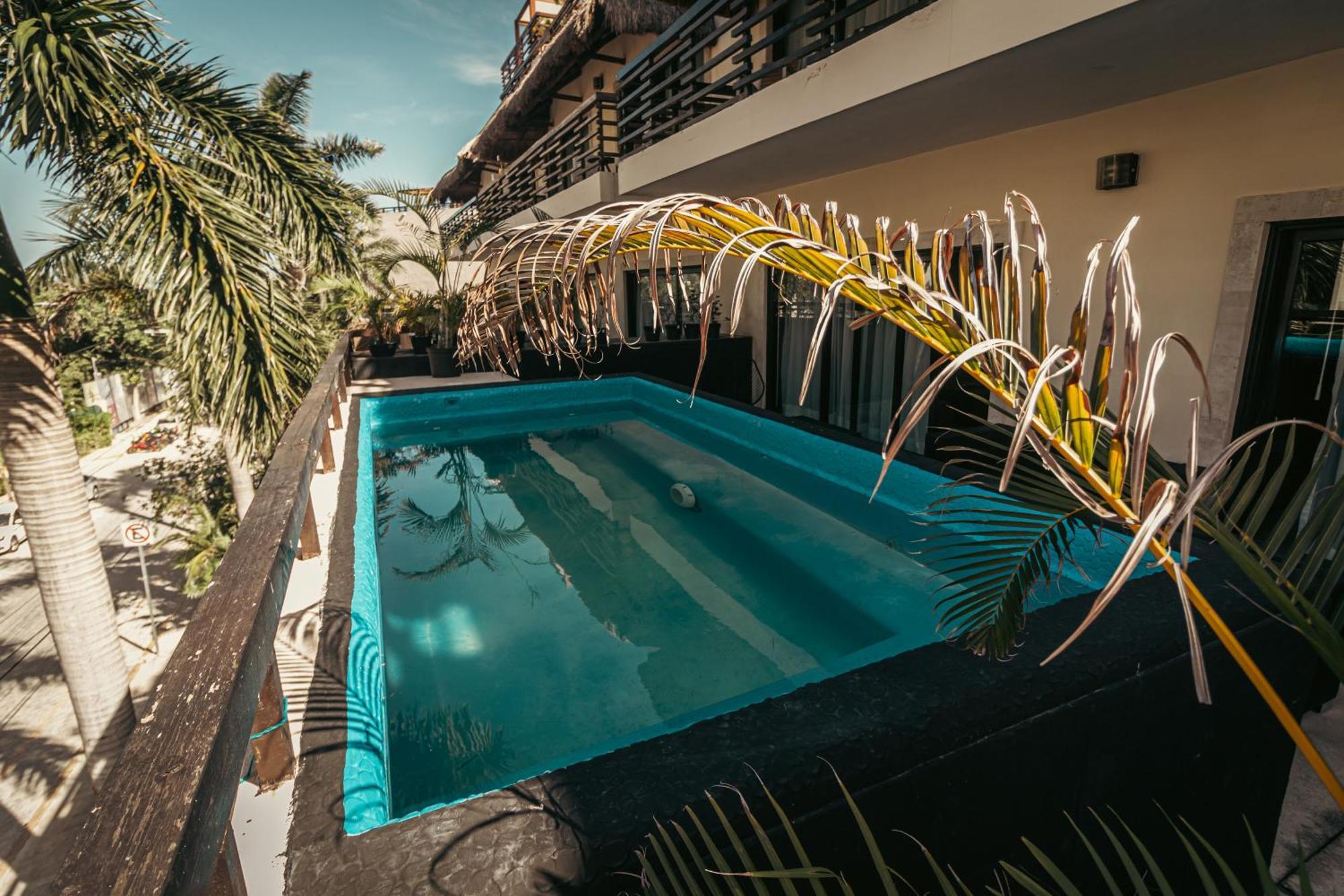 Aldea Thai Apartment *