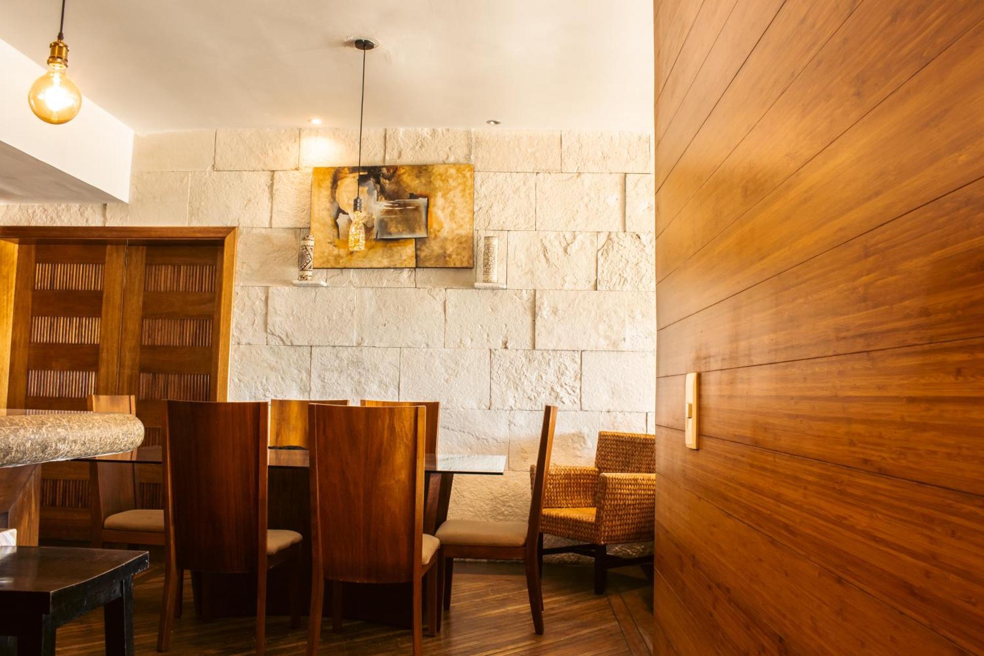 Aldea Thai Apartment