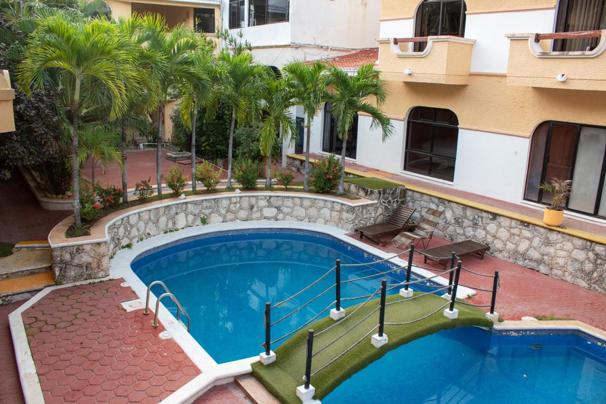 Vista Caribe Playa Hotel 2*
