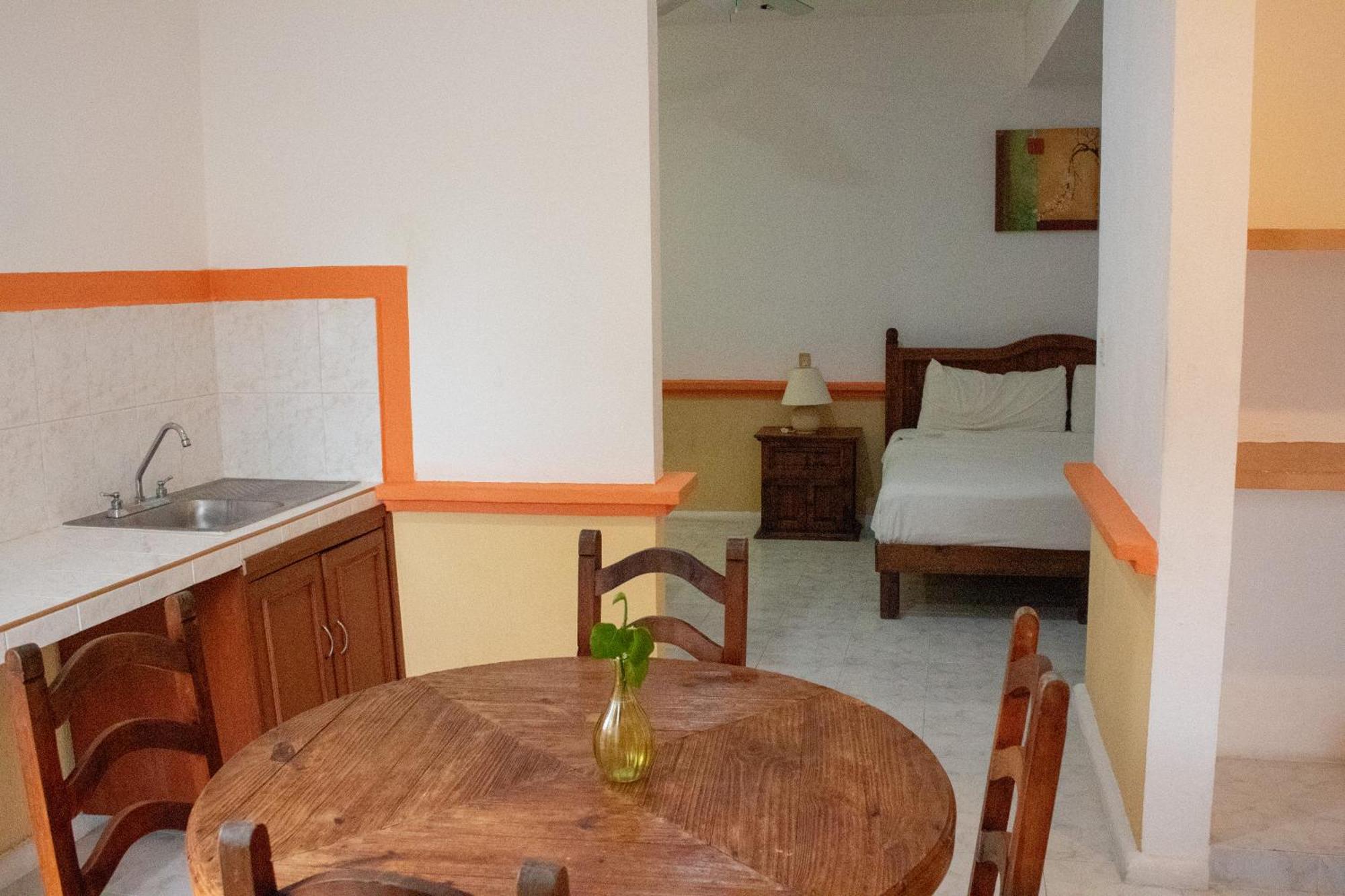 Hotel Vista Caribe Playa 2*
