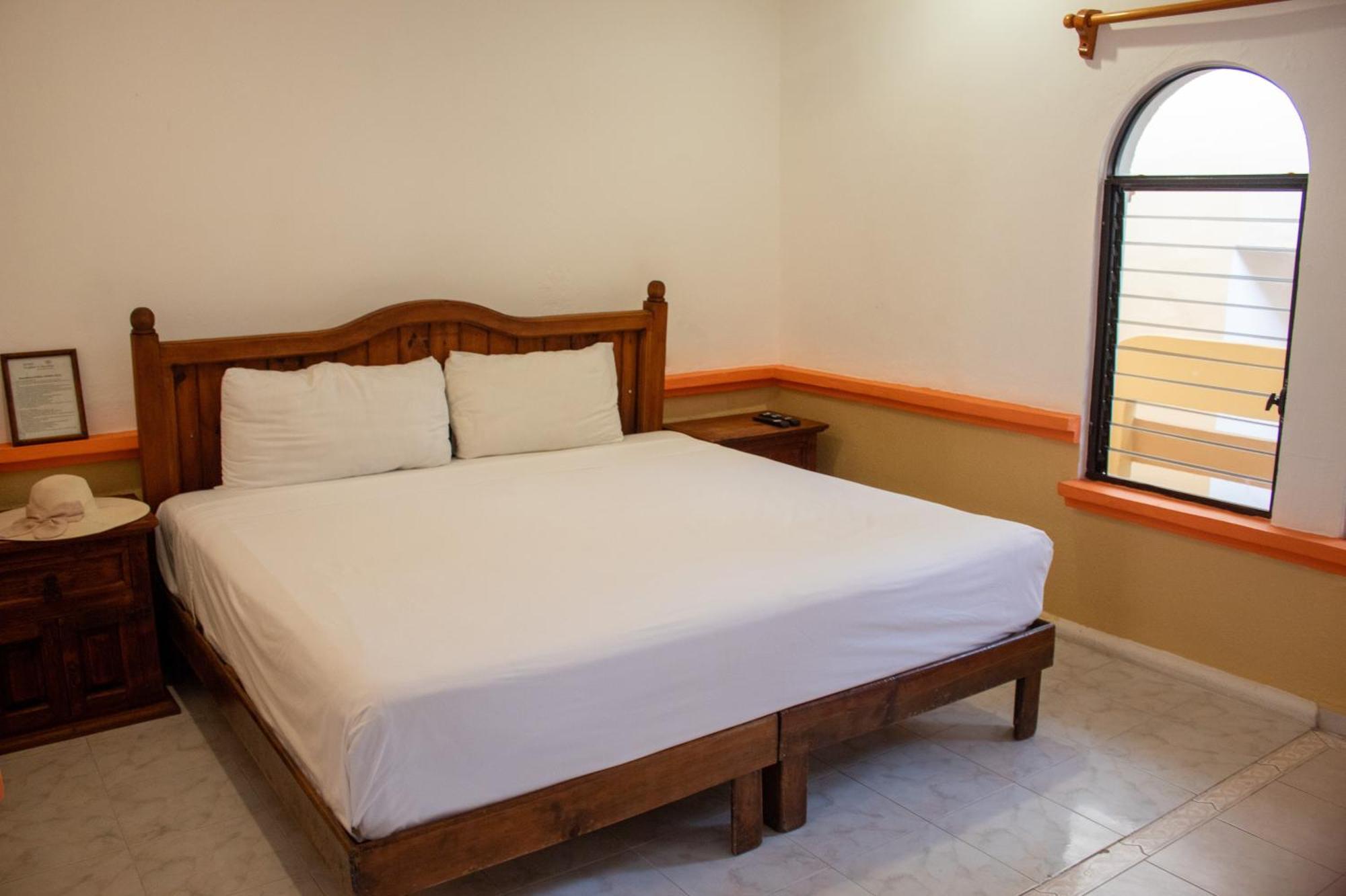 Vista Caribe Playa Hotel 2*