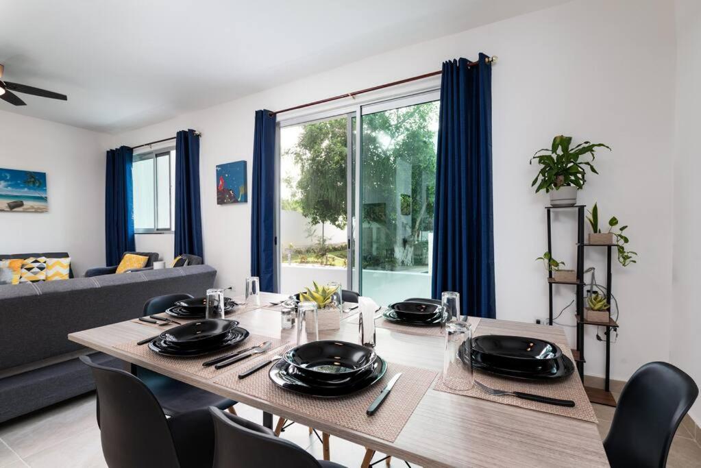 Depa Familiar Pb 6pax Con Alberca Rodeado De Restaurantes Zona Segura Apartamento Playa del Carmen