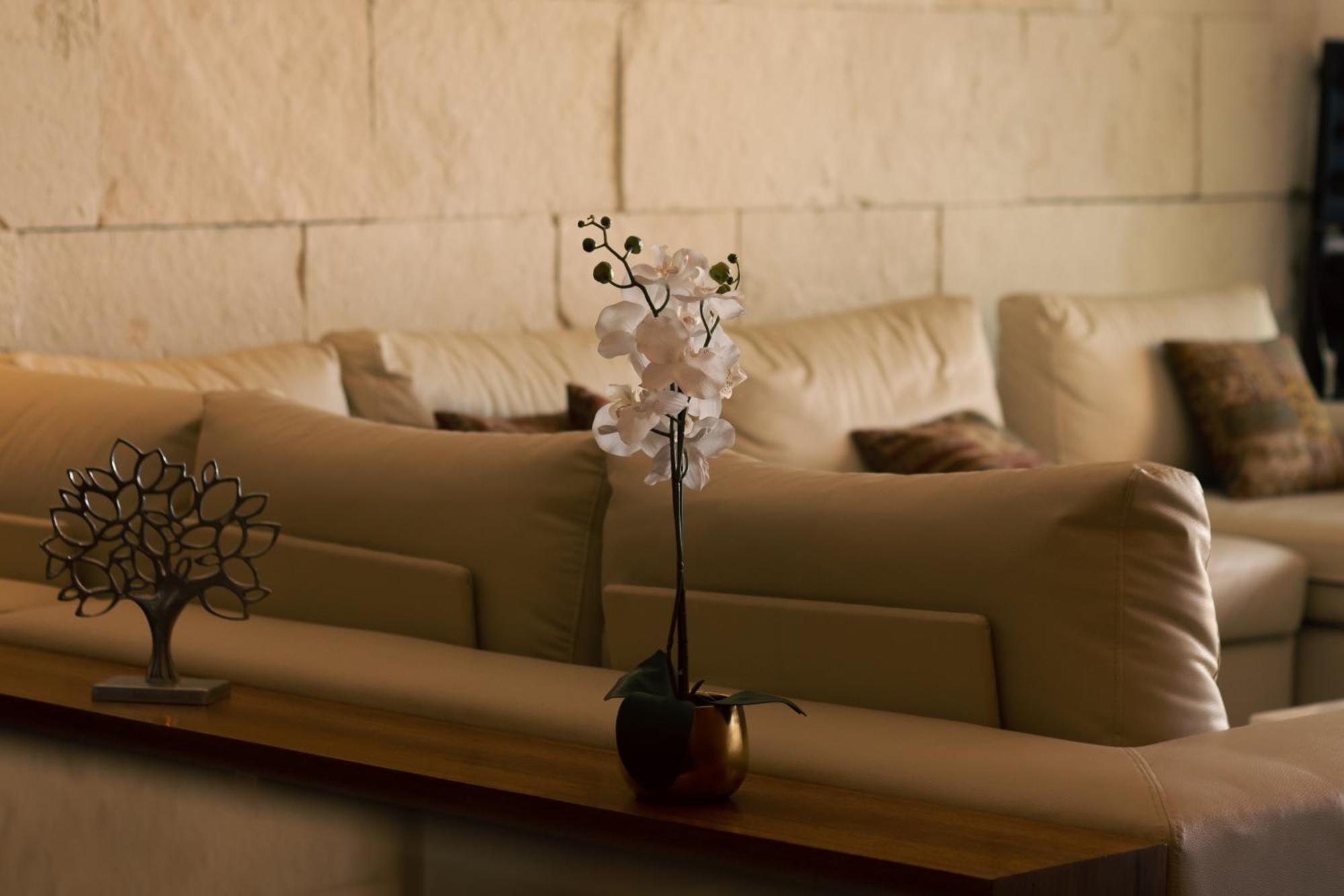 Aldea Thai Apartment