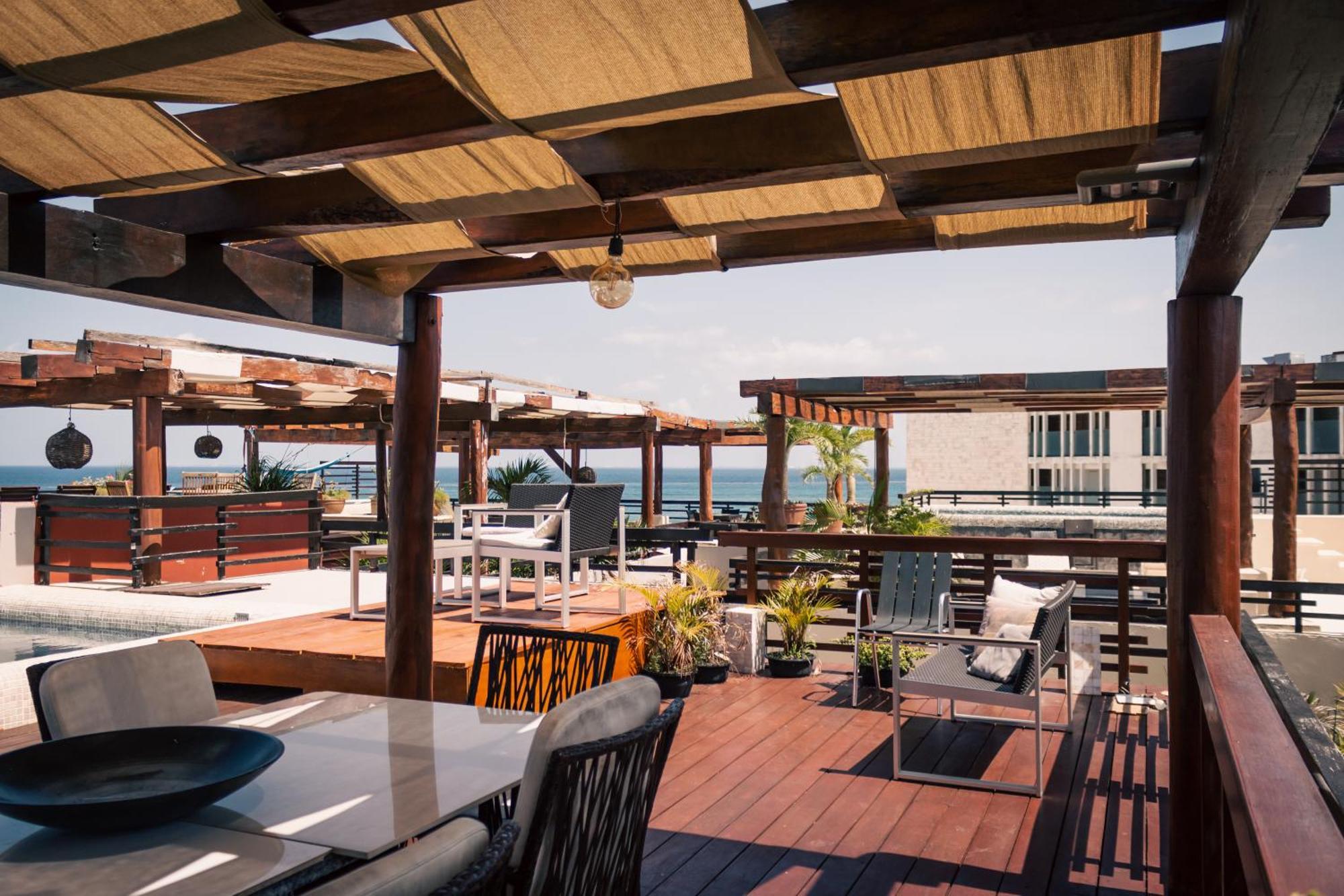 Aldea Thai Apartment *