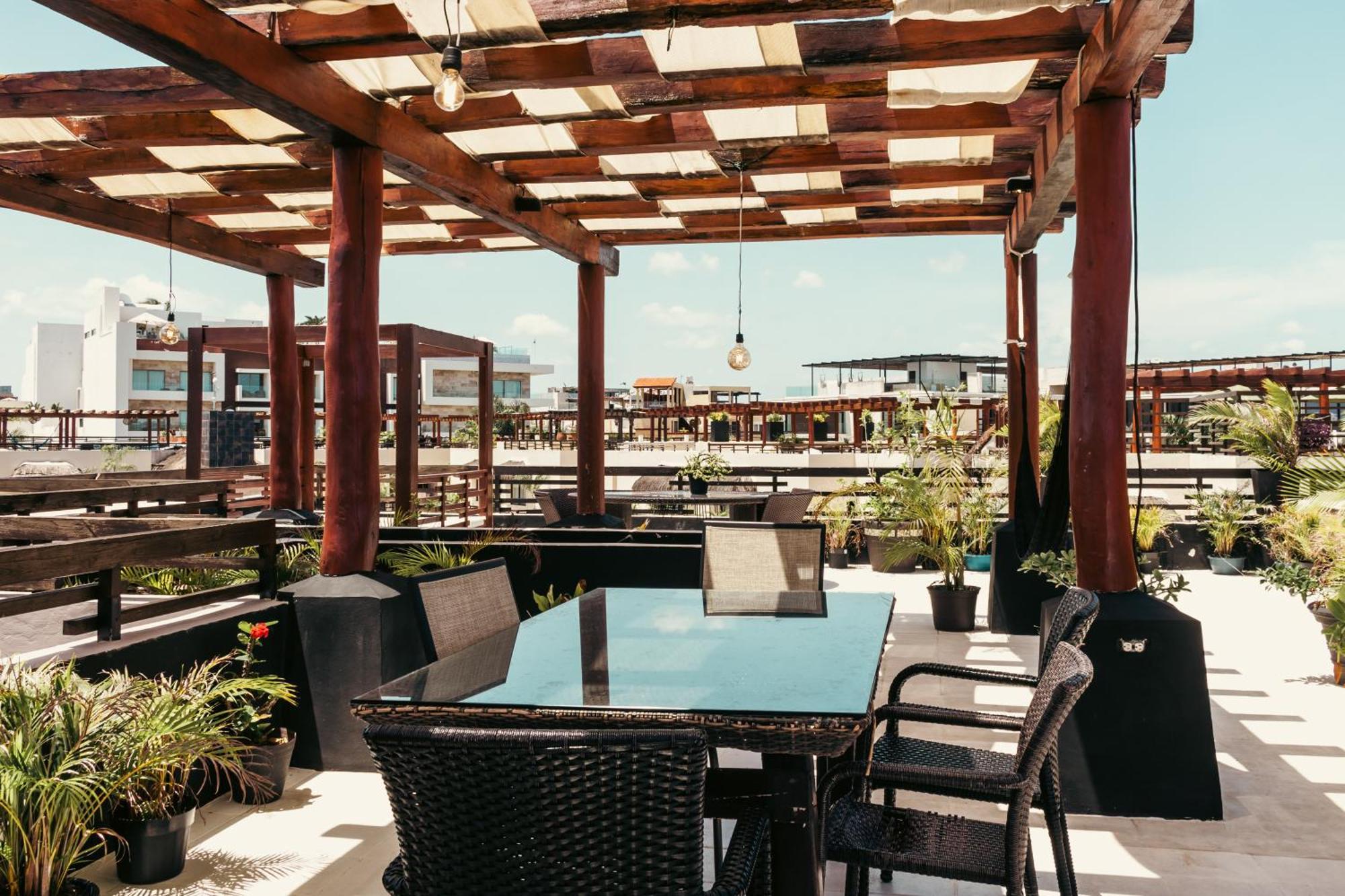 Aldea Thai Apartment