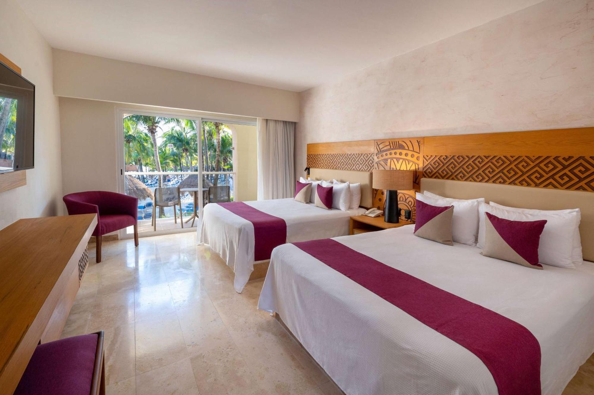 Viva Azteca By Wyndham, A Trademark 4* Playa del Carmen