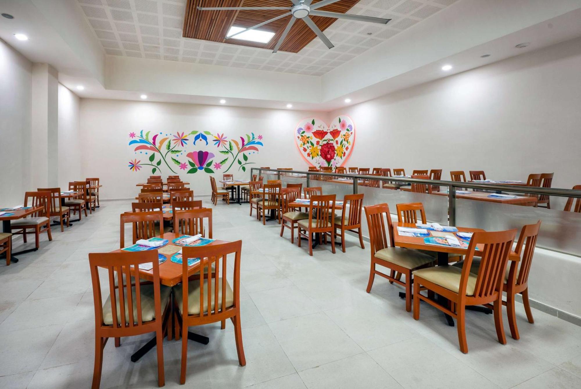 Resort Viva Azteca By Wyndham, A Trademark 4*