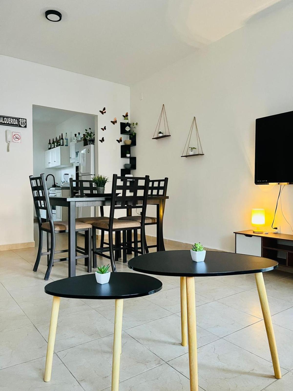 Apartment Amplio De 2 En *