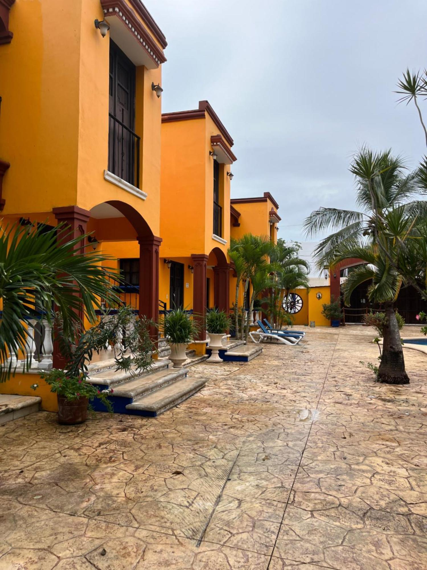 Hotel Hacienda Valentina