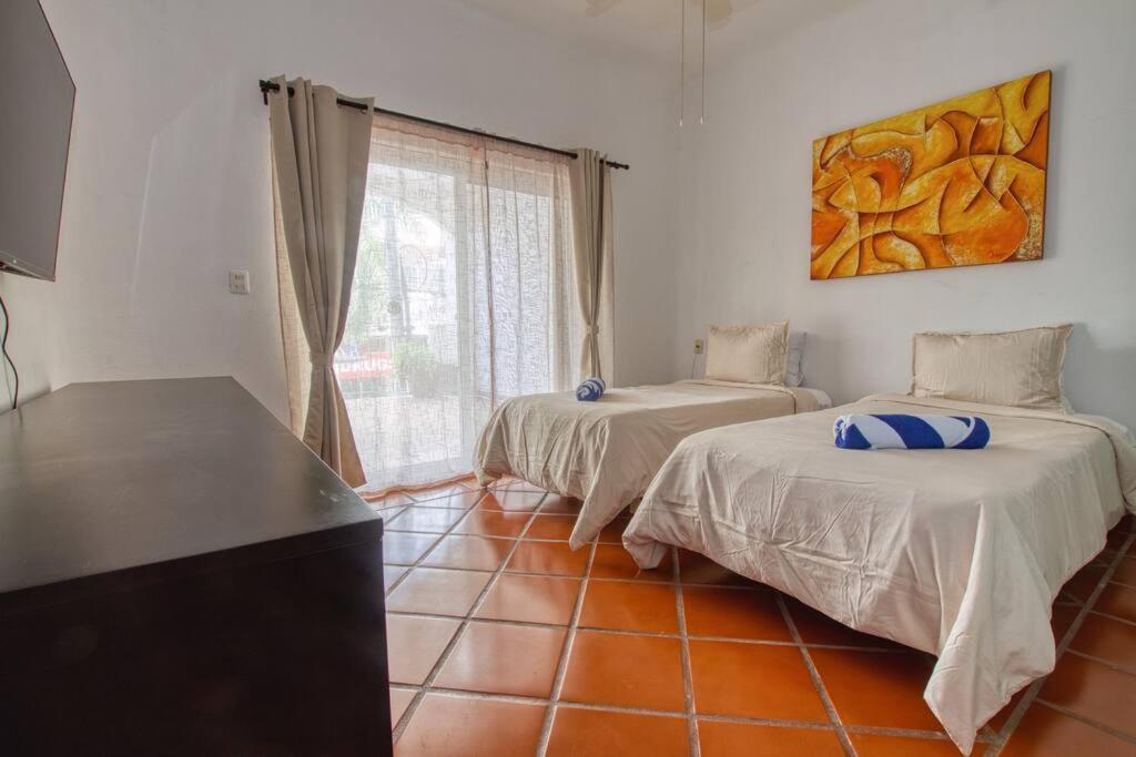 5th Ave Hacienda Retreat Apartment
