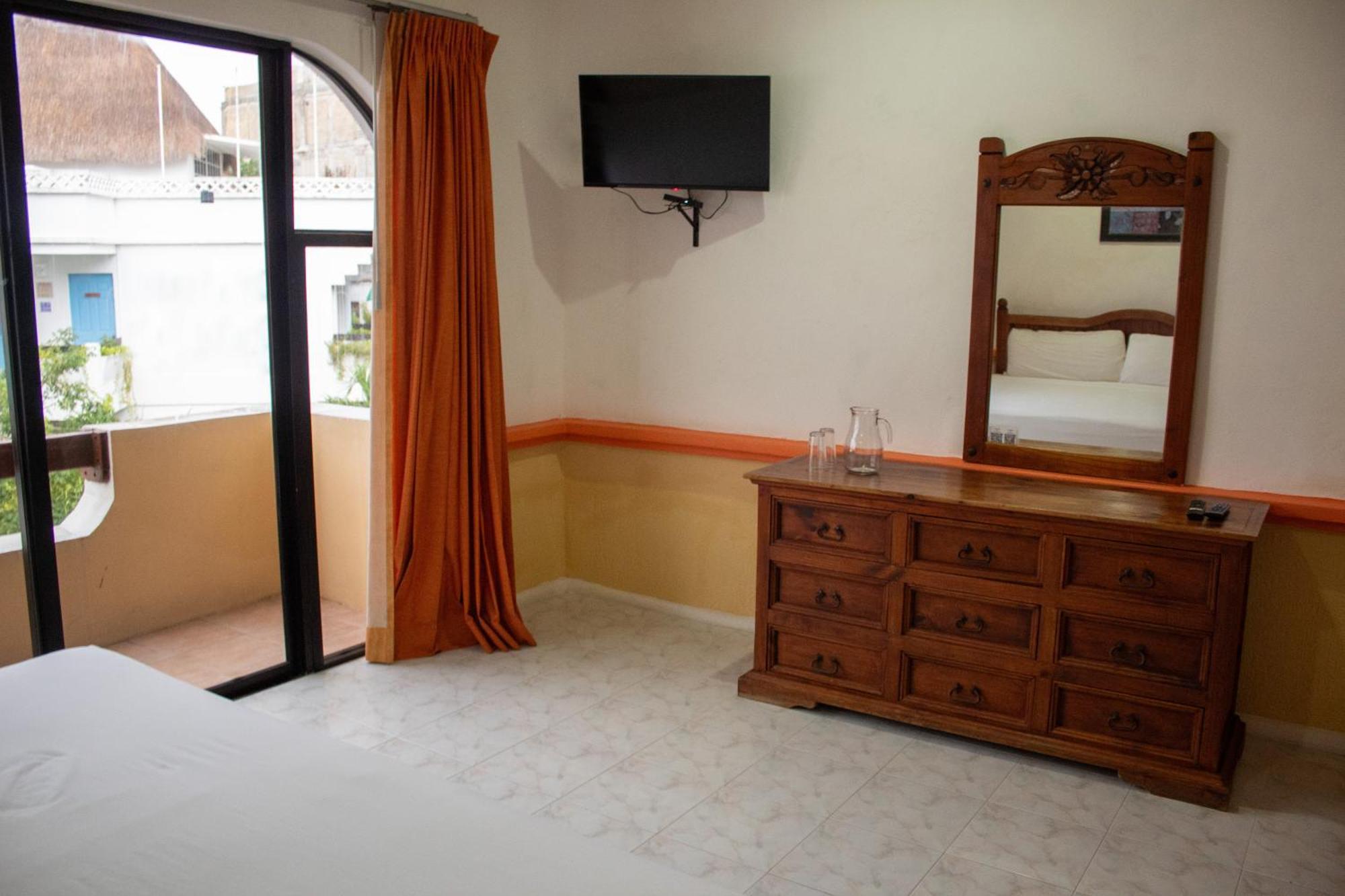 Vista Caribe Playa Hotel 2*
