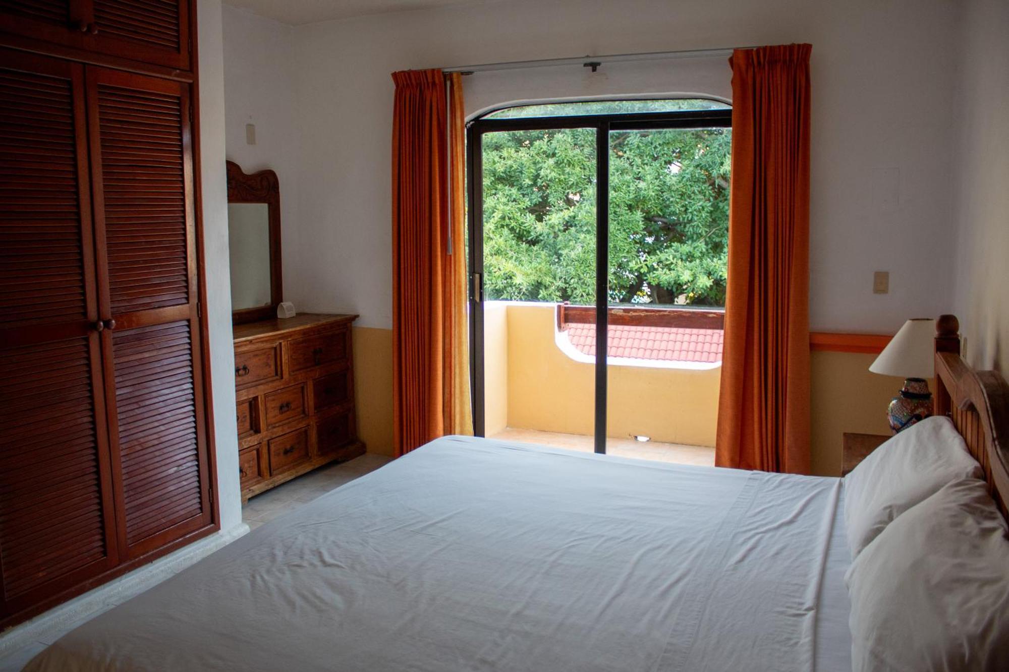 Vista Caribe Playa Hotel 2*