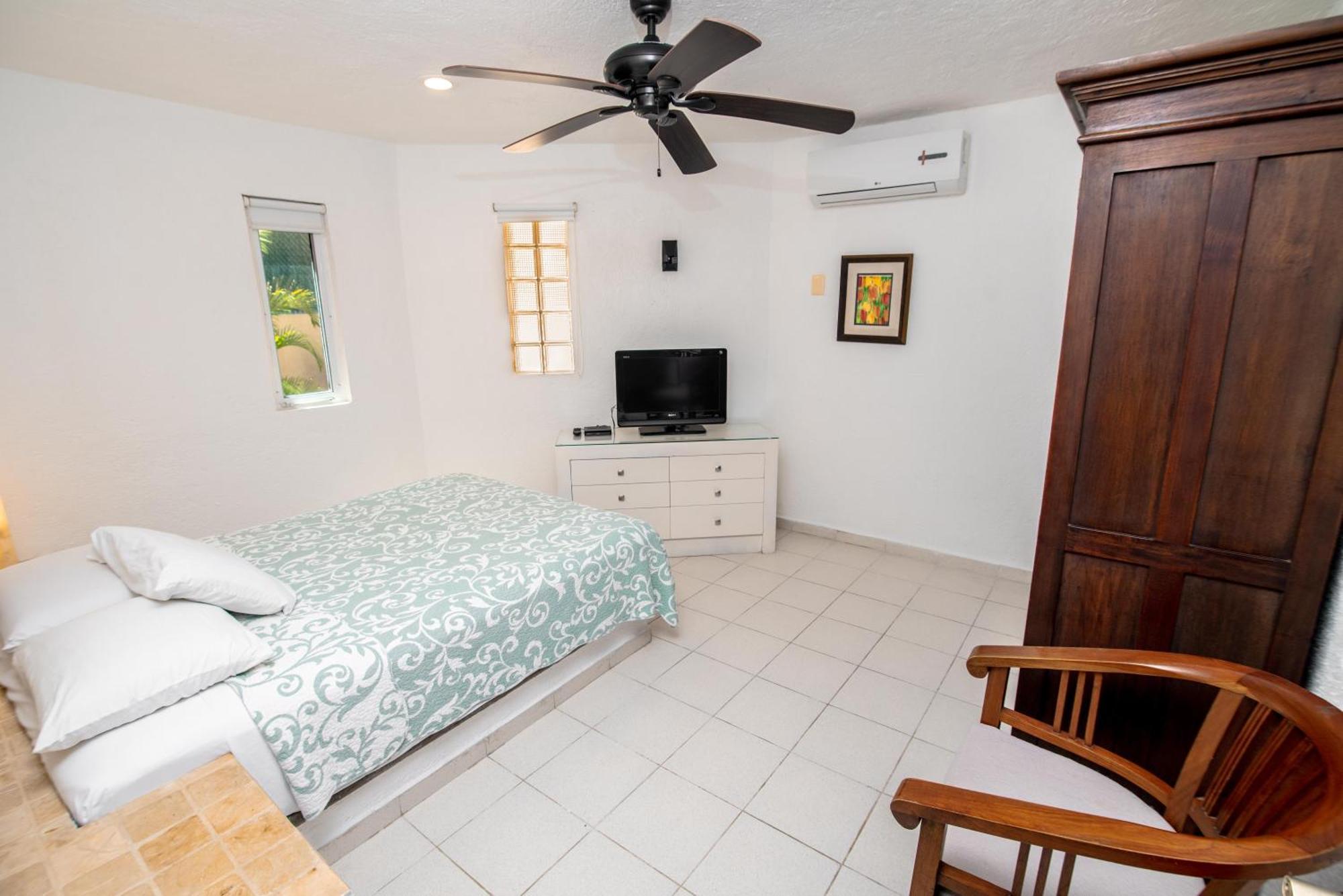 Apartamento 2br Close To The And 1 Block From 5th Av Playa del Carmen