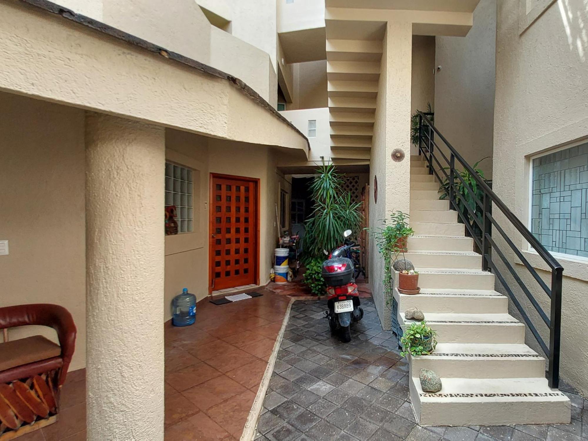 Apartamento 2br Close To The And 1 Block From 5th Av