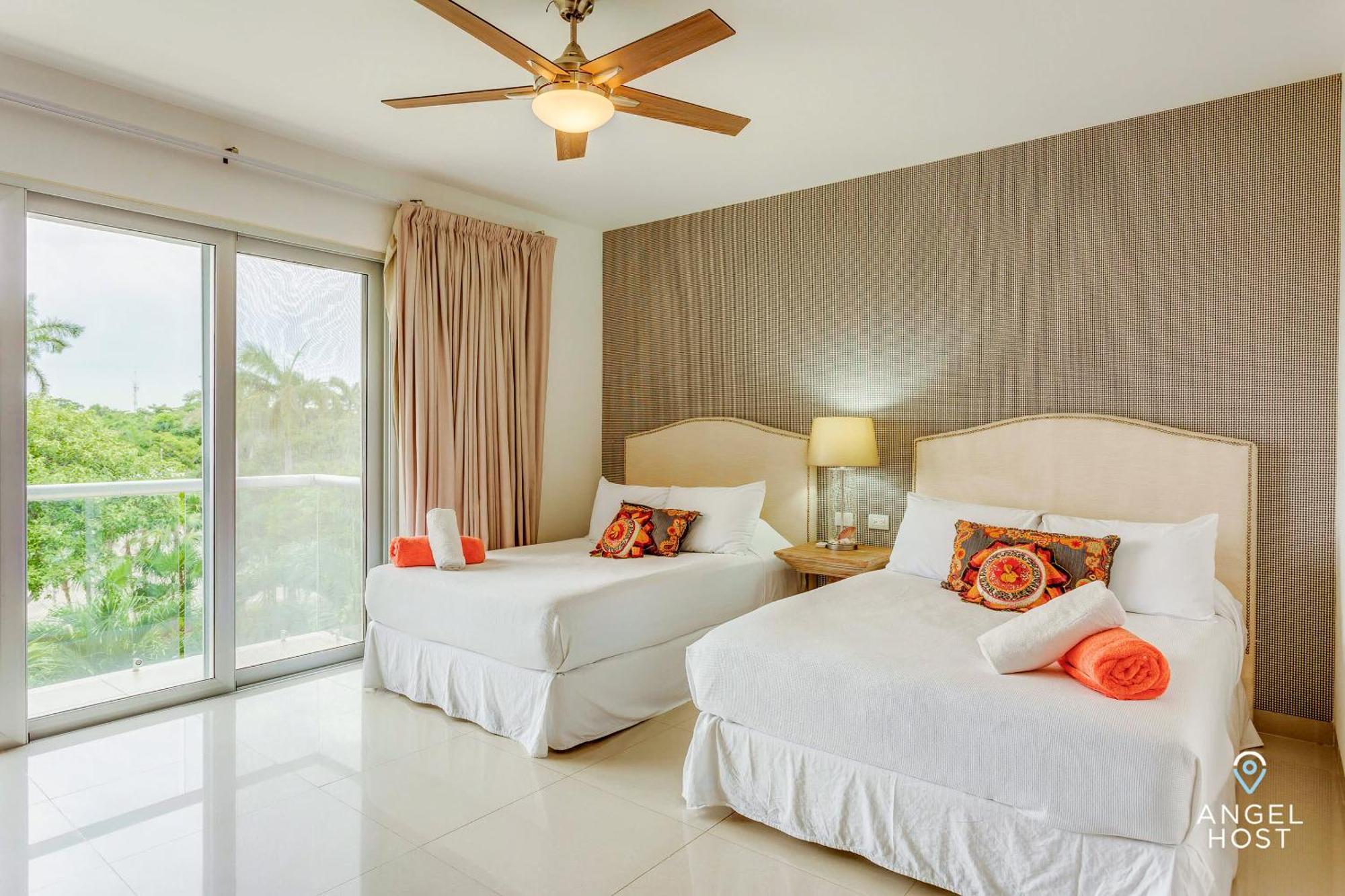 Holiday home Zen Beachfront Condo, Pool, Gym, Golf, Club Playa del Carmen