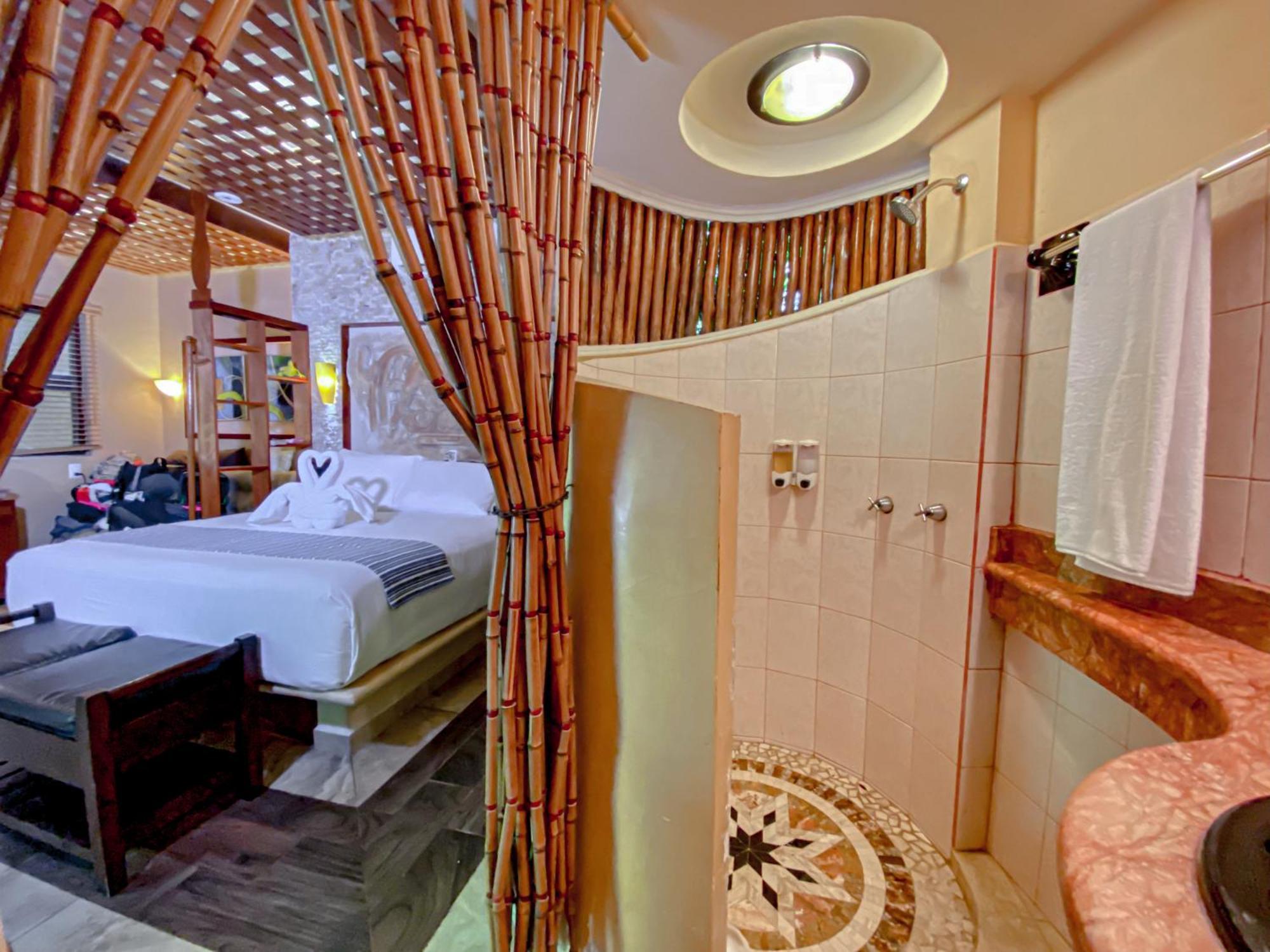 Cocos Adults Only Khách sạn