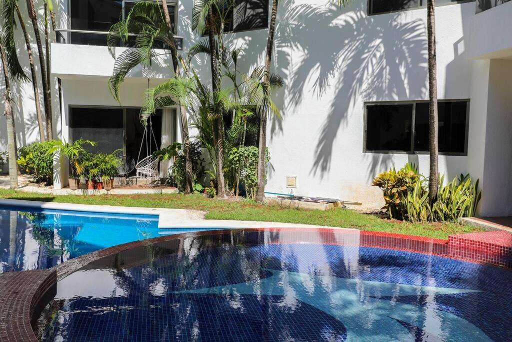 Căn hộ Lovely 2 Bdrm In Gated Community & Pool View Playa del Carmen