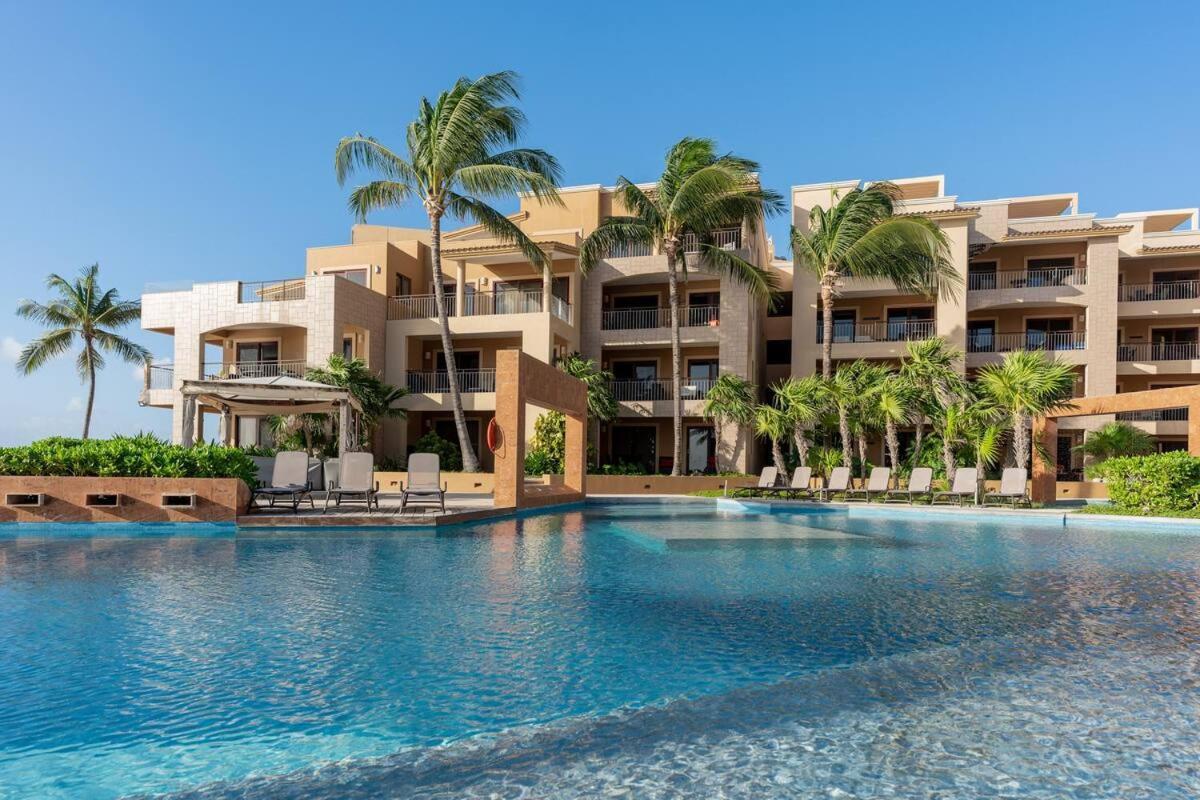 El Faro 204 Surf Two Bedrooms Ocean Front Apartment *