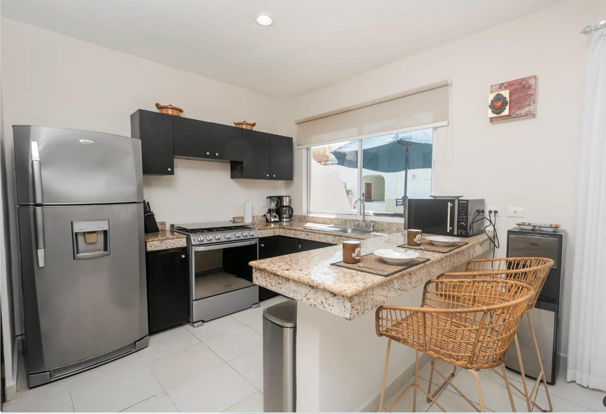 Downtown Penthouse, Pool, Pvt Roof Terrace With Bbq Holiday home