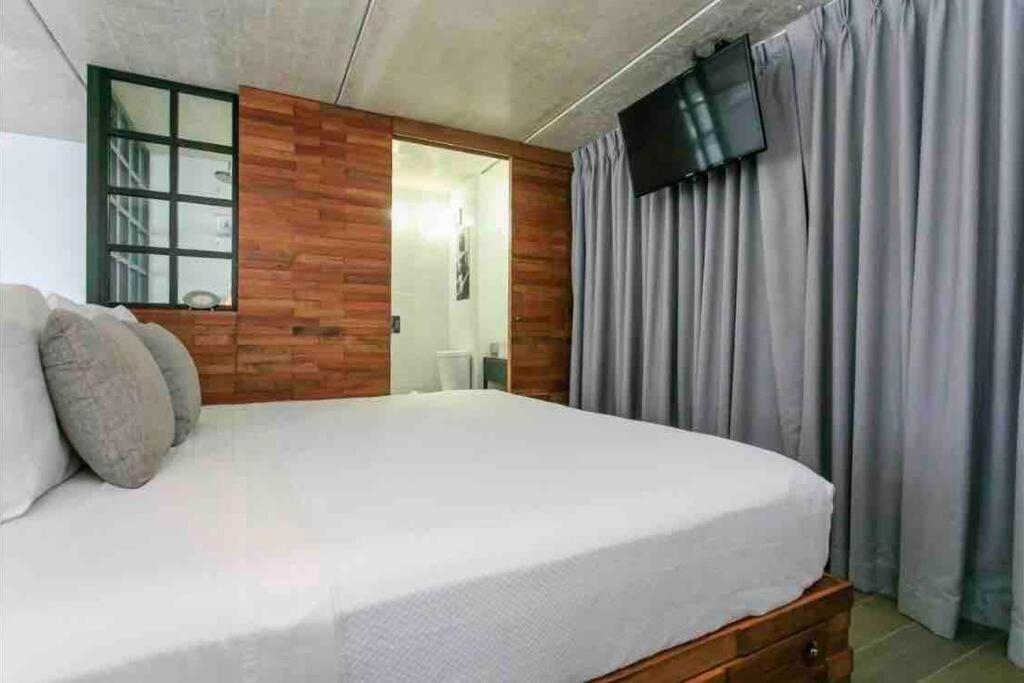 Amazing Loft With Great Location! Căn hộ